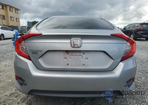 2018 Honda Civic Lx z USA, uszkodzony, nr VIN 2HGFC2F54JH561509